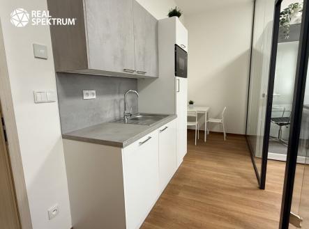 Pronájem kanceláře, 42 m²