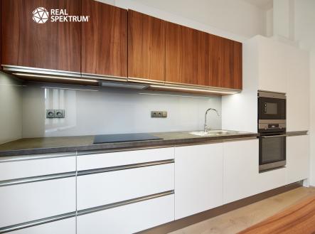 Pronájem bytu, 3+kk, 80 m²