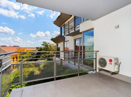 Pronájem bytu, 2+kk, 87 m²