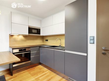 Pronájem bytu, 2+kk, 53 m²