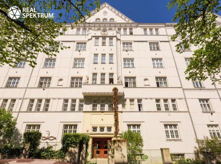 Prodej bytu, 5+1, 117 m²