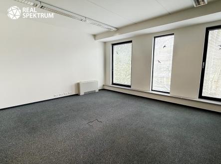 Pronájem kanceláře, 105 m²