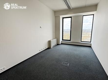 Pronájem kanceláře, 105 m²