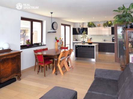 Prodej bytu, 4+kk, 147 m²