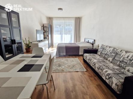 Pronájem bytu, 1+kk, 37 m²