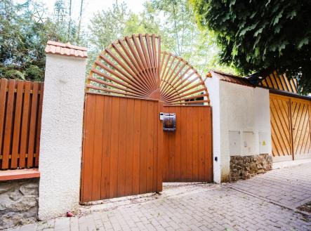 Prodej domu/vily, 327 m²