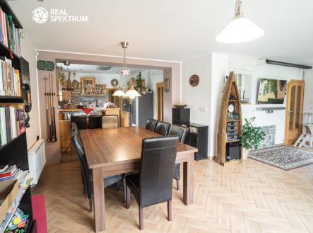 Prodej domu/vily, 327 m²