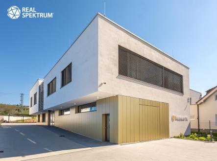 Prodej komerčního objektu, sklad, 605 m²