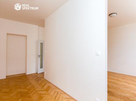 Pronájem bytu, 1+1, 60 m²
