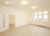 Pronájem bytu, 2+1, 68 m²