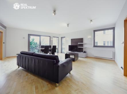 Pronájem bytu, 3+kk, 94 m²