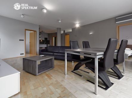 Pronájem bytu, 3+kk, 94 m²