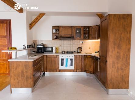 Pronájem bytu, 2+kk, 83 m²