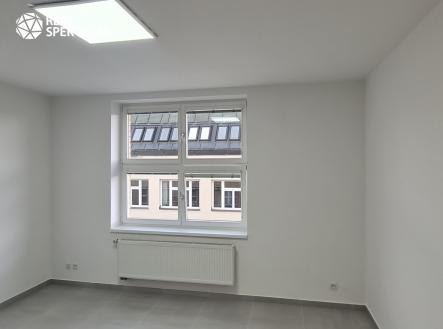 Pronájem bytu, 1+kk, 28 m²