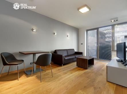 Pronájem bytu, 1+kk, 40 m²