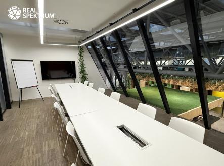 Pronájem kanceláře, 70 m²