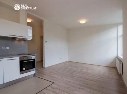 Pronájem bytu, 1+kk, 33 m²
