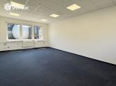Pronájem kanceláře, 258 m²