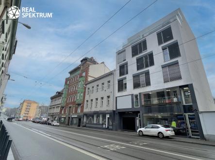 Pronájem kanceláře, 125 m²