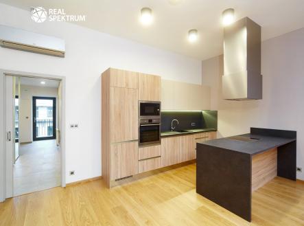 Pronájem bytu, 2+kk, 69 m²