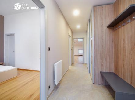 Pronájem bytu, 2+kk, 69 m²