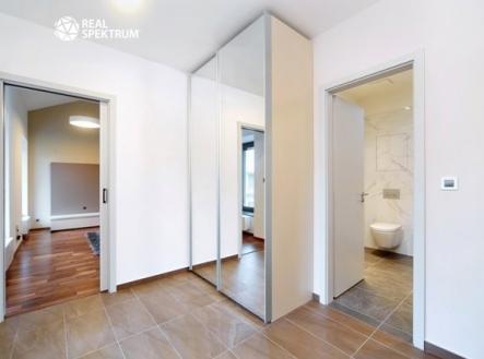 Pronájem bytu, 2+kk, 69 m²