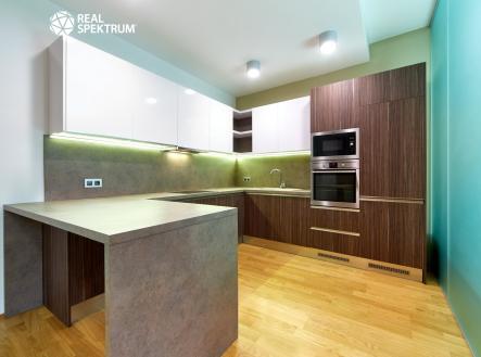 Pronájem bytu, 3+kk, 82 m²
