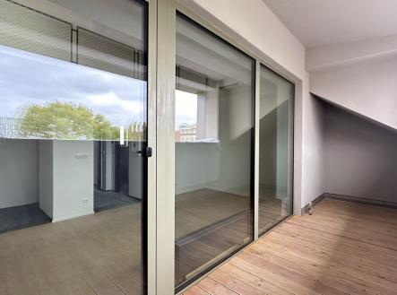 Pronájem bytu, 2+1, 73 m²