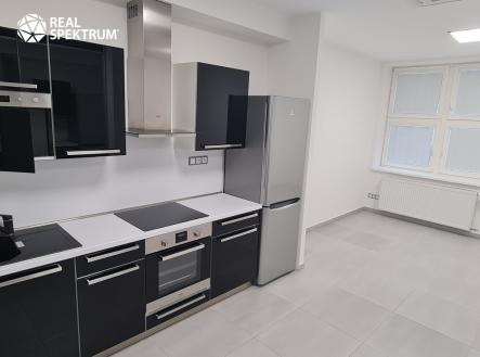 Pronájem bytu, 1+kk, 27 m²