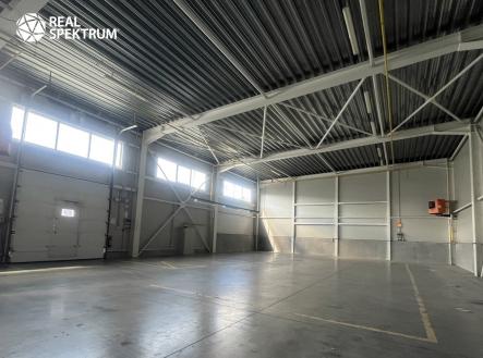 Pronájem komerčního objektu, sklad, 350 m²