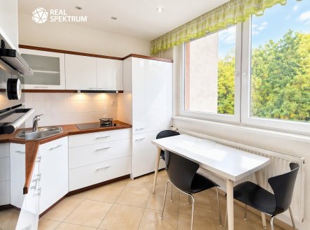 Pronájem bytu, 2+1, 56 m²
