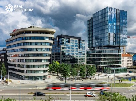 Pronájem kancelářských prostor 348 m2, ulice Vlněna, Brno