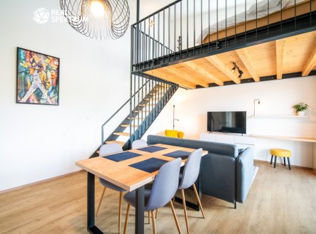 Pronájem bytu, 1+kk, 58 m²