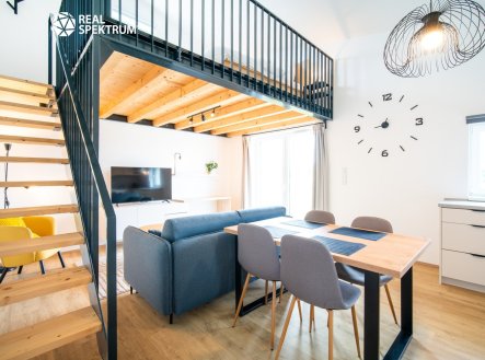 Pronájem bytu, 1+kk, 58 m²