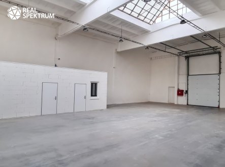 Pronájem komerčního objektu, sklad, 265 m²