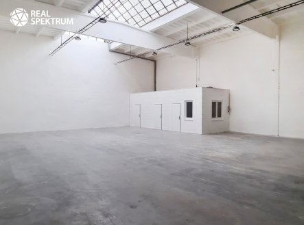 Pronájem komerčního objektu, sklad, 265 m²