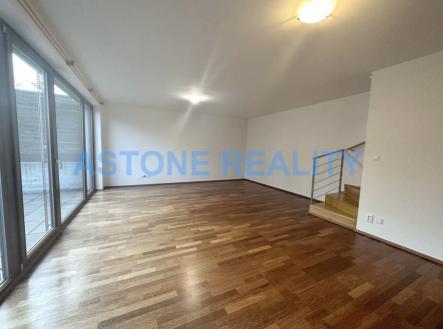 Pronájem domu/vily, 145 m²