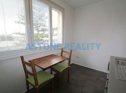 Pronájem bytu, 2+1, 52 m²