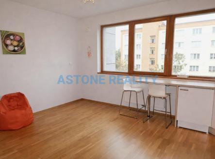 Pronájem bytu, 1+kk, 30 m²