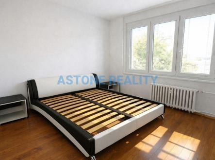 Pronájem bytu, 2+1, 56 m²