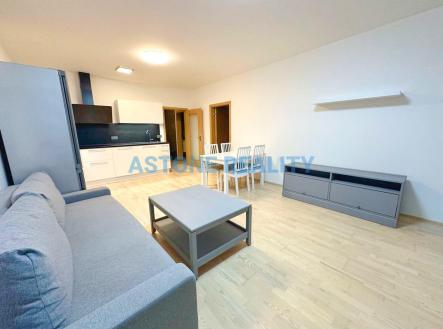 Pronájem bytu, 2+kk, 55 m²