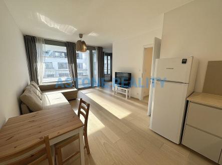Pronájem bytu, 2+kk, 55 m²