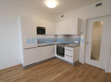 Pronájem bytu, 1+kk, 35 m²