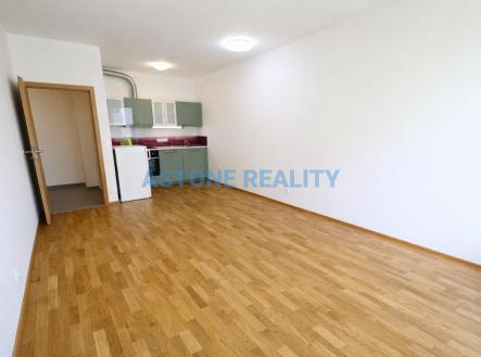 Pronájem bytu, 2+kk, 50 m²