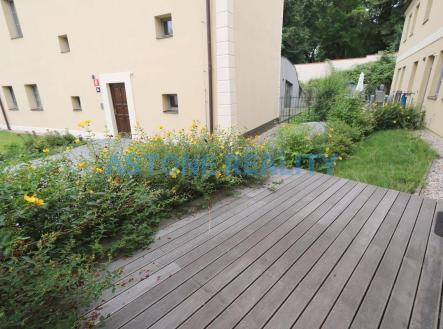 Pronájem bytu, 3+kk, 109 m²