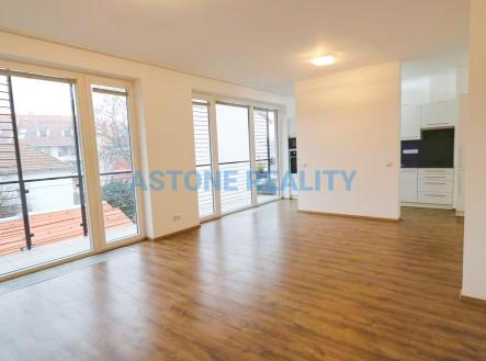 Pronájem bytu, 2+kk, 69 m²
