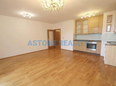 Pronájem bytu, 3+kk, 141 m²