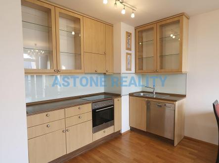 Pronájem bytu, 3+kk, 141 m²