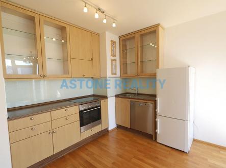 Pronájem bytu, 3+kk, 141 m²