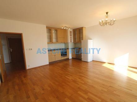 Pronájem bytu, 3+kk, 141 m²